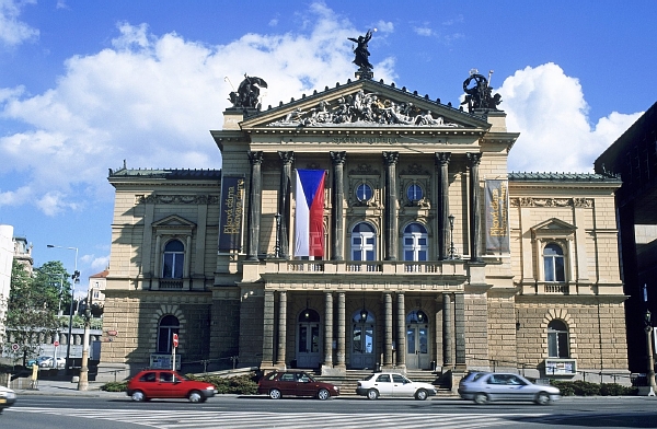 Státní opera. Státní opera.
